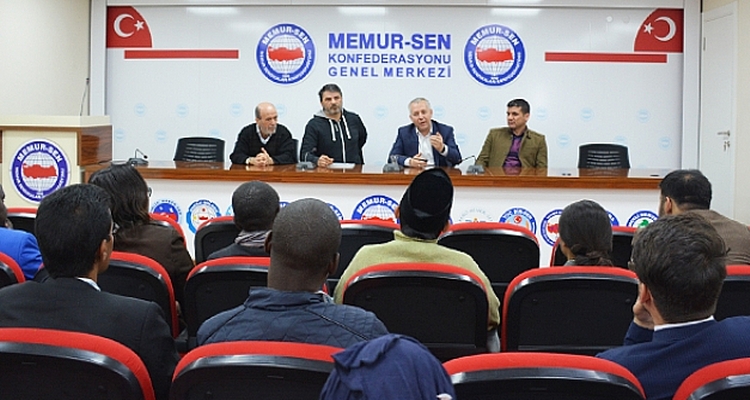 Visite des participants à la formation en Syndicalisme International et Politiques Sociales
